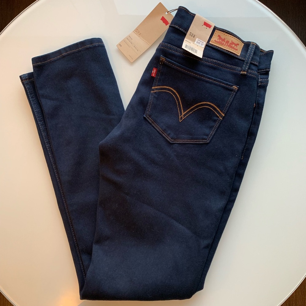 NWT levi’s 524 skinny jeans